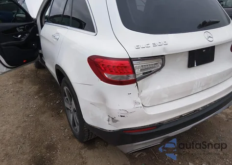 2016 Mercedes-Benz Glc 300 4Matic from USA, damaged, VIN WDC0G4KB4GF065551